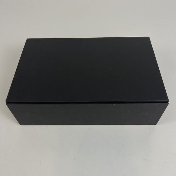 Oakley Empty box only *NO SUNGLASSES* BOX ONLY - Picture 6 of 12